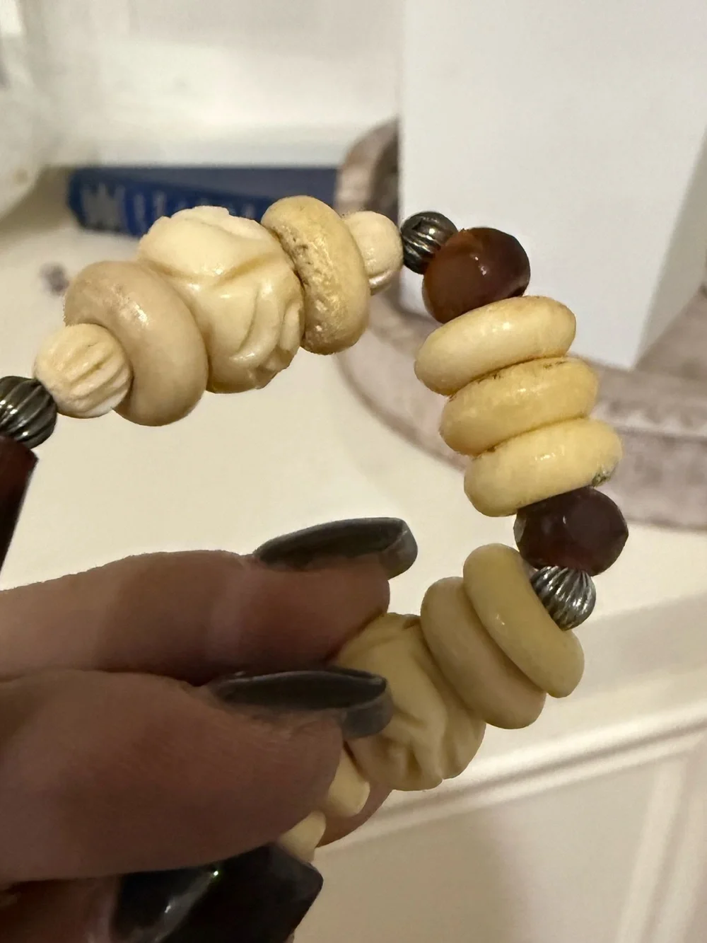 Vintage Faux Wood Carved Design Necklace